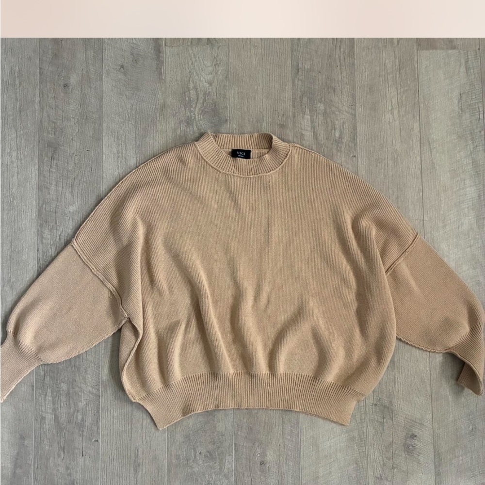 Vici Elouise Cream Oversized Sweater-size Small - Picture 4 of 5
